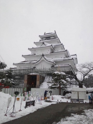 情緒ある雪の鶴ヶ城