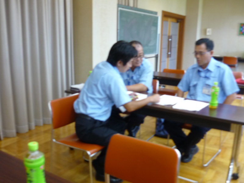 8月安全会議(乗降中の安全確保)