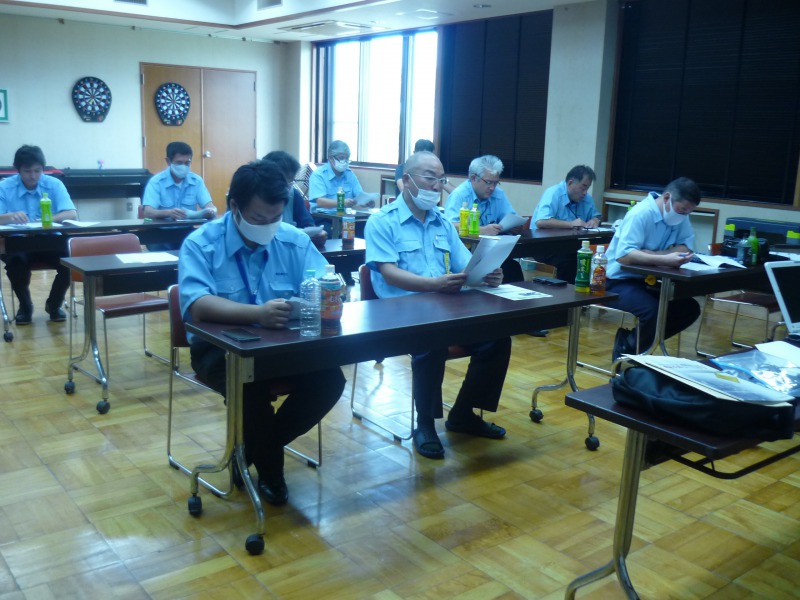 8月安全会議(乗客が乗降するときの安全を確保するために留意すべき事項)