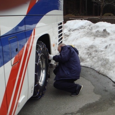 ２月安全会議（バス事故による緊急対応、AED、冬季訓練）